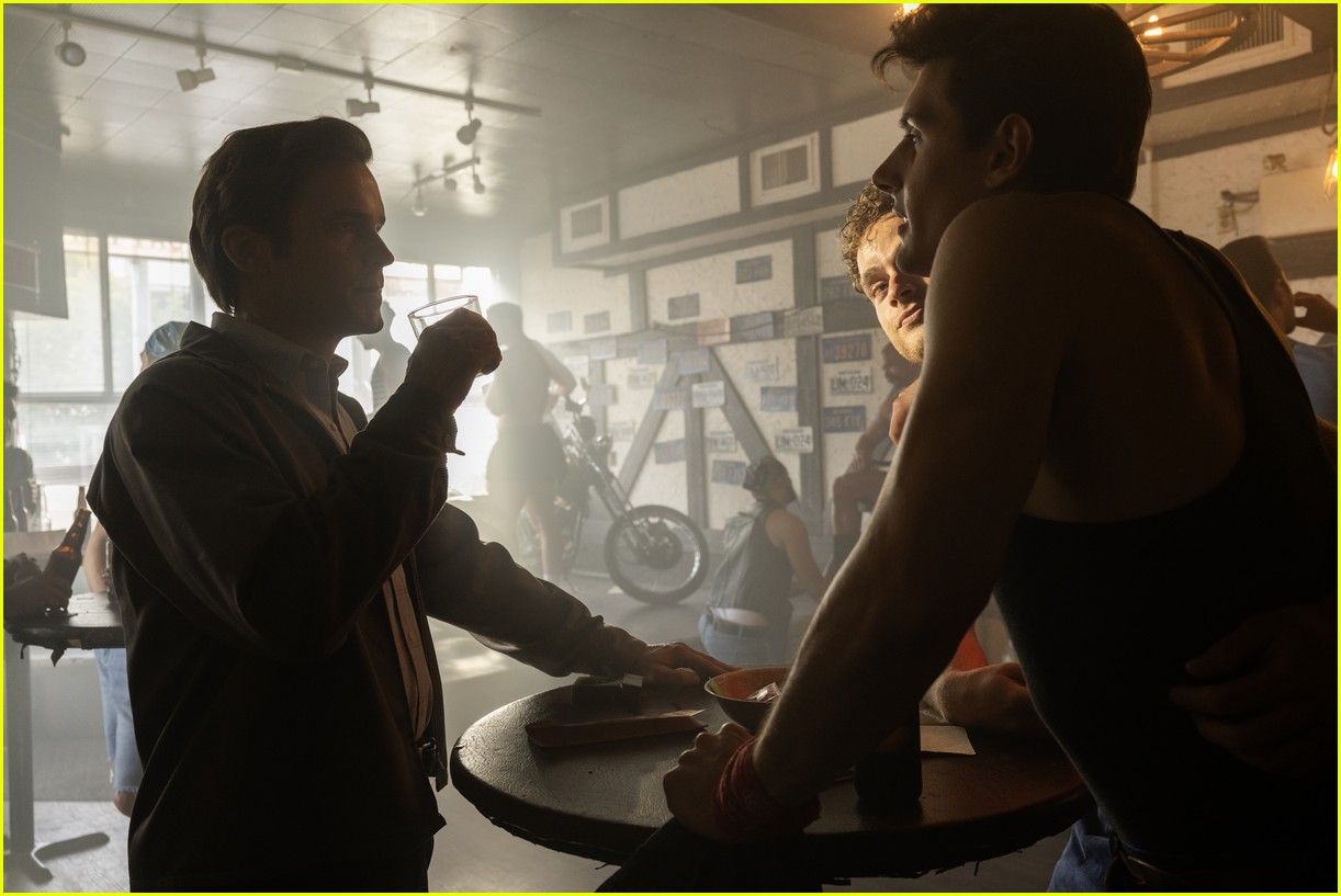 Matt Bomer & Jonathan Bailey’s Love Story Takes Shape in Political