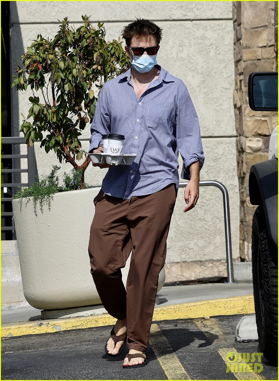 robert pattinson chris becki gelsons 024980142