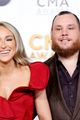 luke combs gets support from wife nicole at cma awards 02