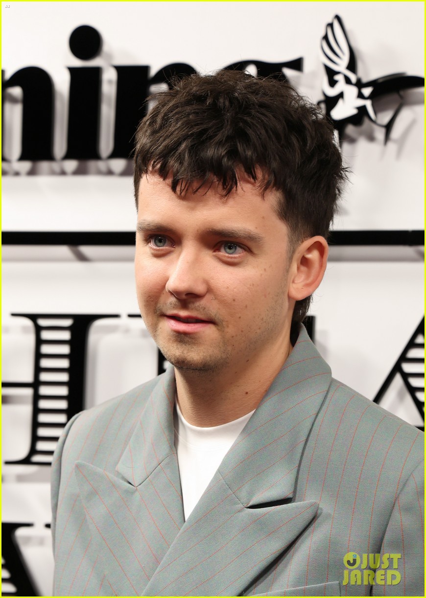 Tom Hiddleston & Zawe Ashton Couple Up, Nicole Scherzinger Wins Big at