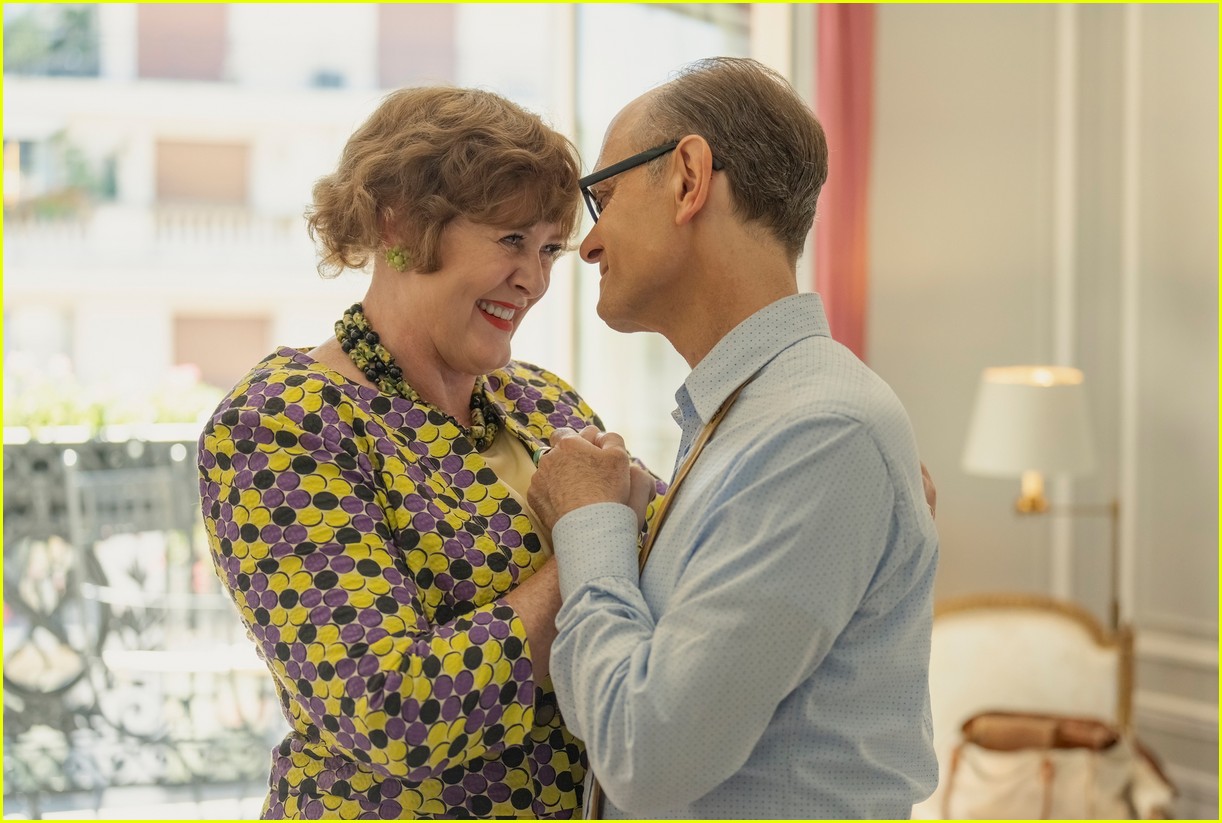 Sarah Lancashire Returns as Julia Child in MAX's 'Julia' Season 2