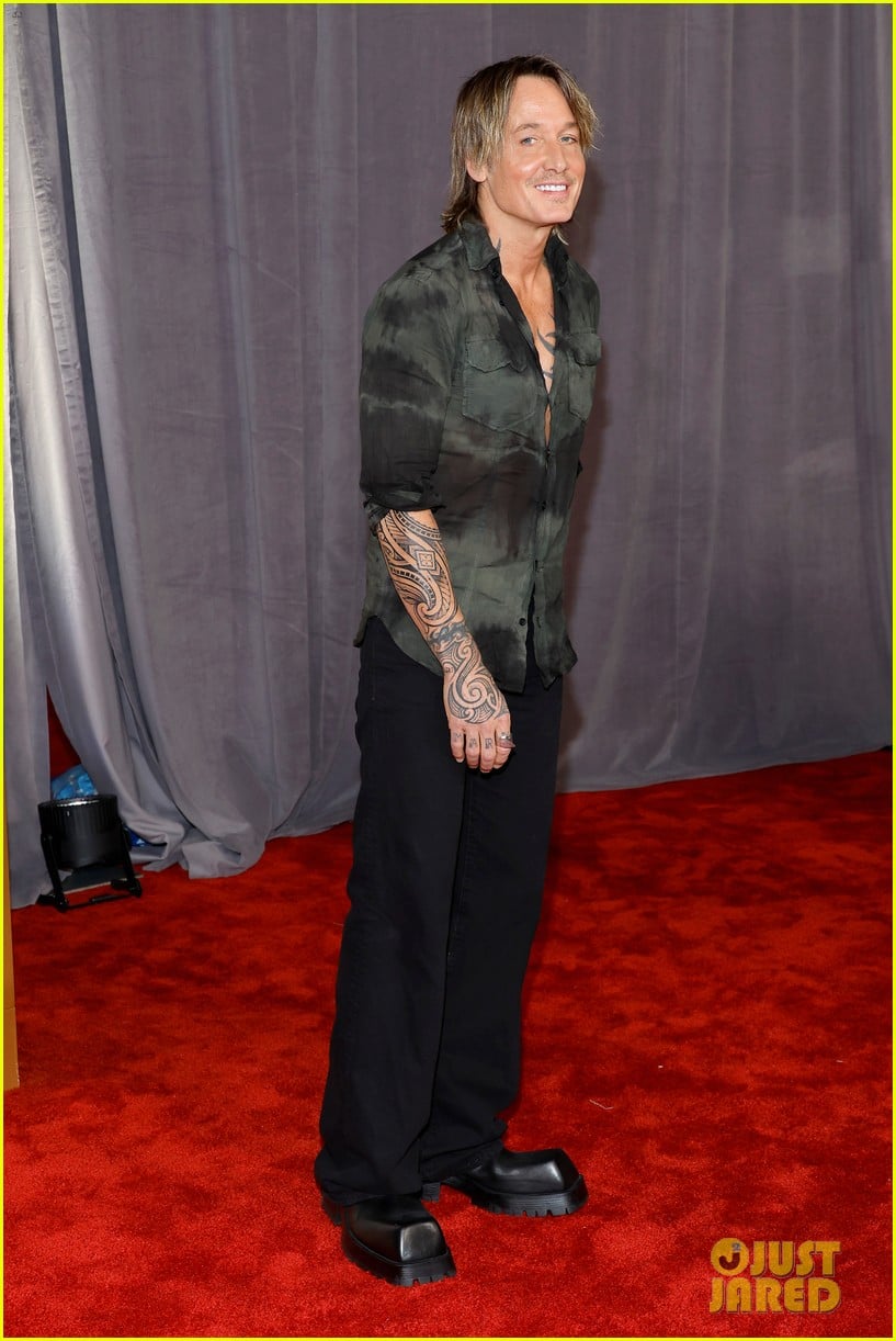 Nicole Kidman & Keith Urban Make It Date Night at CMA Awards 2023