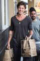 shawn mendes goes erewhon market in weho 02