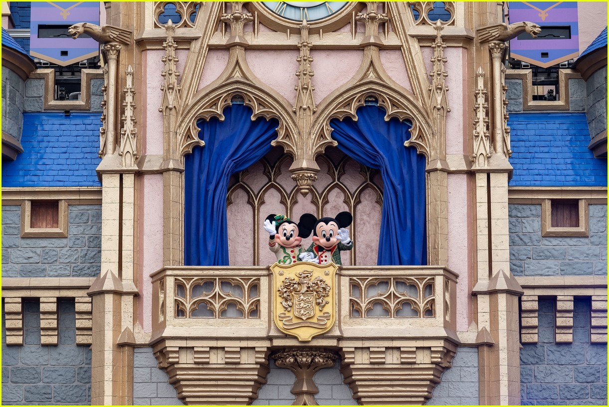 disney-christmas-day-parade-2023-performers-songs-list-for-abc
