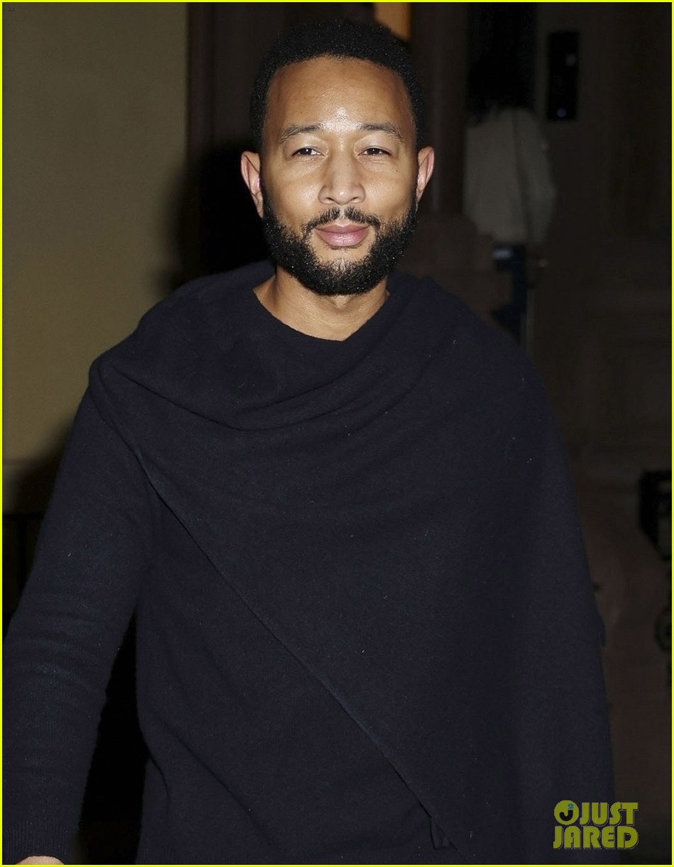 chrissy teigen john legend lowkey date night in nyc 024998458