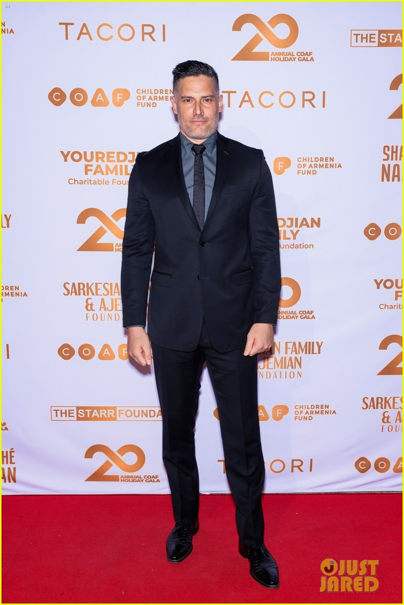 Joe Manganiello & Girlfriend Caitlin O'Connor Make Their Red Carpet