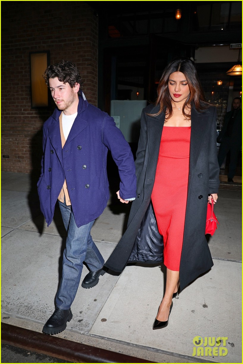 Priyanka Chopra Brings a Jonas Brothers' Song Lyric to Life During Date Night With Nick Jonas