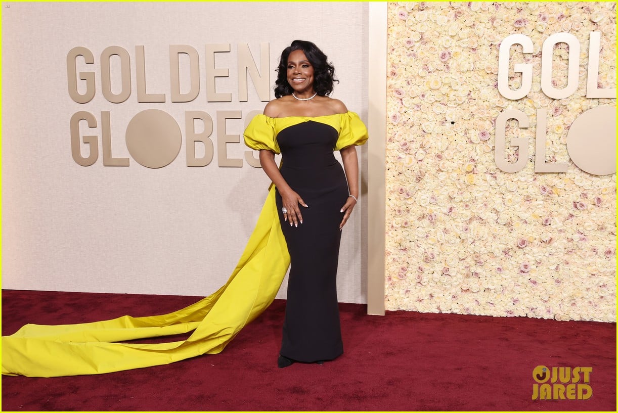 Abbott Elementary's Sheryl Lee Ralph & Janelle James Wear Coordinated(02)