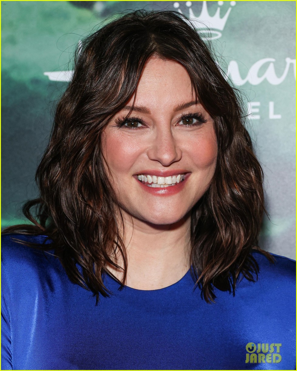 Hallmark's 'The Way Home' Costars Chyler Leigh & Sadie LaflammeSnow