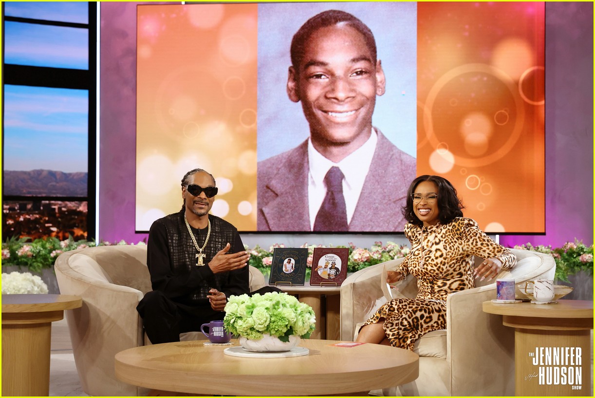 Snoop Dogg Reveals the Sweet Nickname His Grandkids Call Him Watch