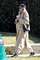 suki waterhouse covers up her baby bump shopping in beverly hills 03