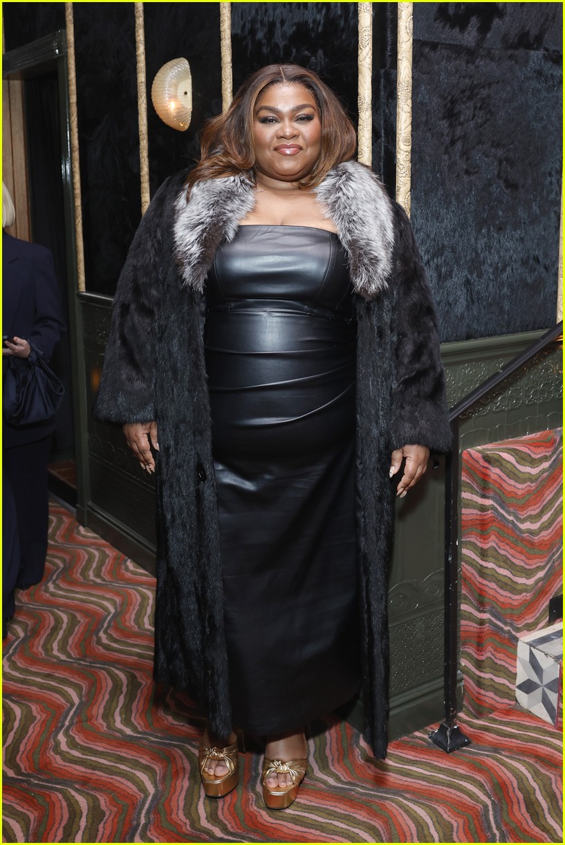 Inside Vanity Fair & Amazon/MGM's PreGolden Globes Party See Photos