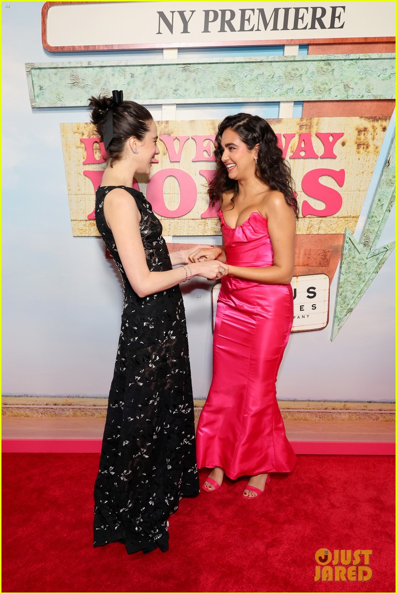 Beanie Feldstein, Margaret Qualley, & Geraldine Viswanathan Arrive in