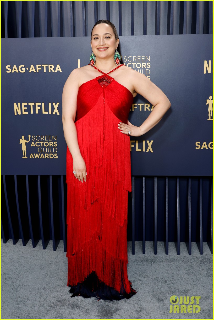 Lily Gladstone Wins Best Actress at SAG Awards 2024, Gives Touching