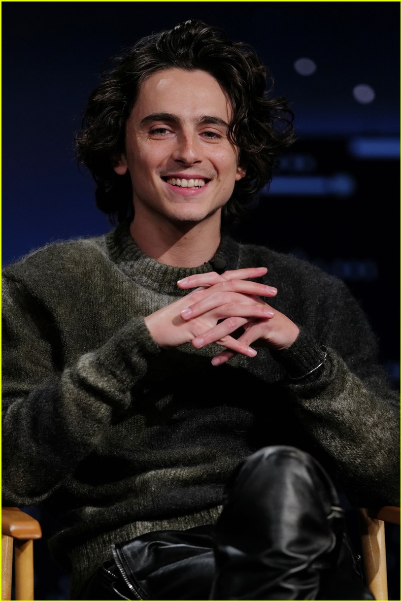 Timothee Chalamet & 'Dune' Cast React to Viral Popcorn Bucket During