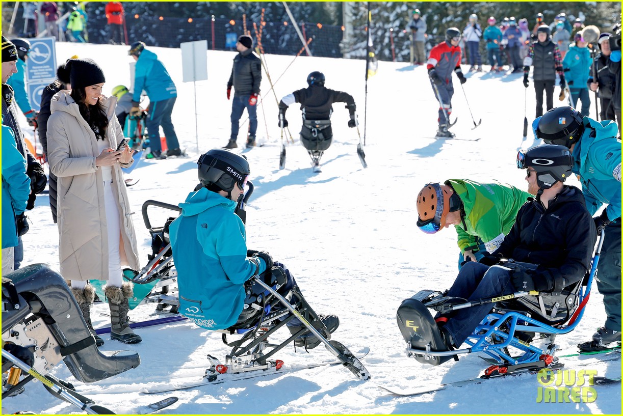 Meghan Markle & Prince Harry Cozy Up During Invictus Games Event on