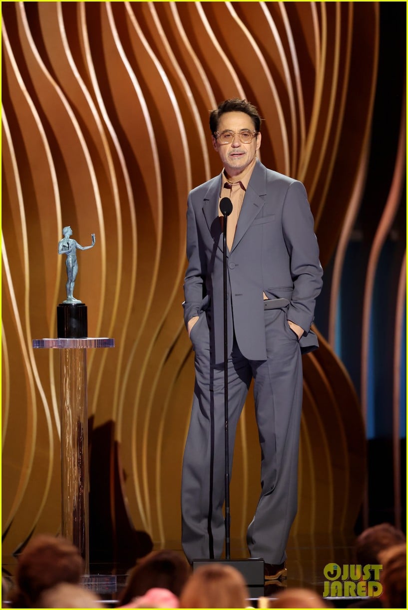 Cillian Murphy, Robert Downey Jr. & Rest of 'Oppenheimer' Cast Win Big