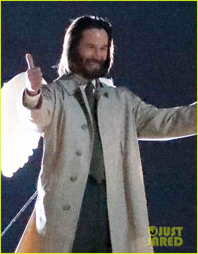 keanu reeves angel wings on good fortune set 025012517