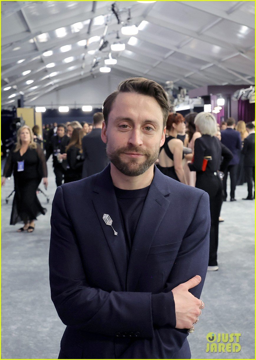 'Succession' Stars Reunite for Final Awards Show, Win Best Cast at SAG