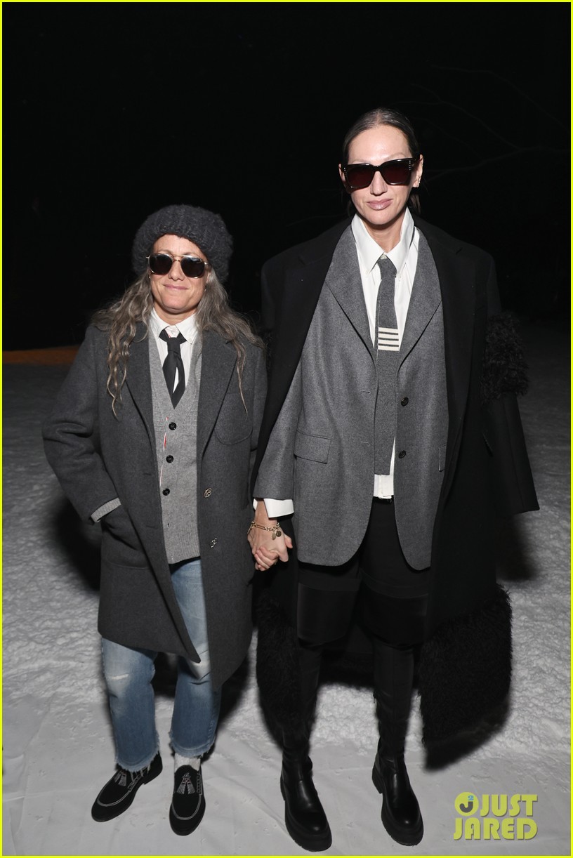 Rachel Brosnahan & Husband Jason Ralph Celebrate Valentine's Day at ...