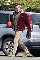 ben affleck films the accountant sequel with basketball04