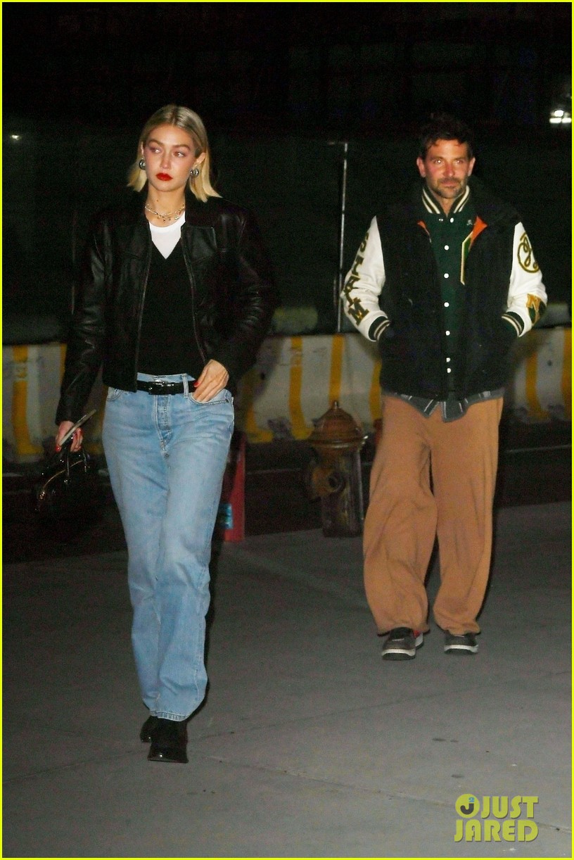 gigi-hadid-bradley-cooper-step-out-for-date-night-in-nyc-photo