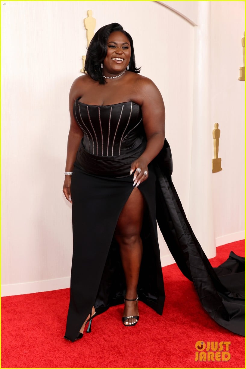 Danielle Brooks Pays Tribute to Past Black Supporting Actress Nominees