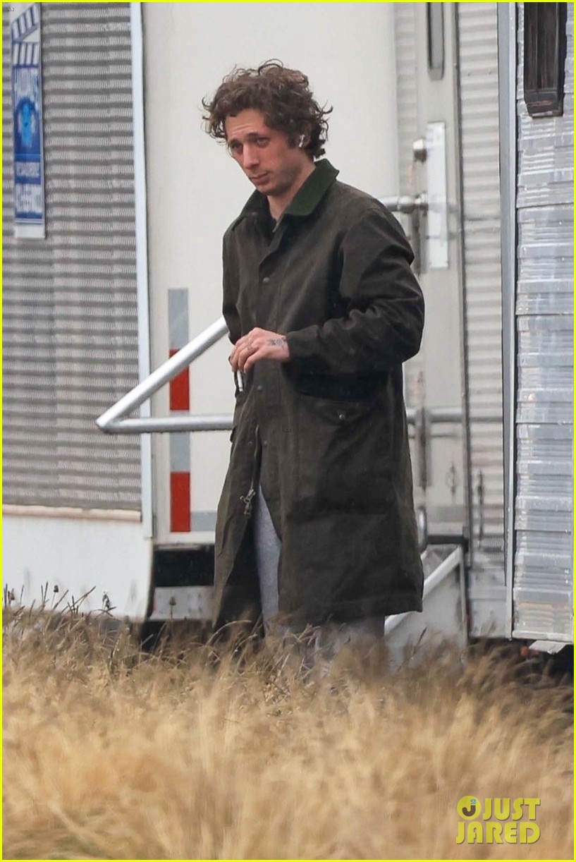 Jeremy Allen White, Ebon MossBachrach & Matty Matheson Spotted Filming