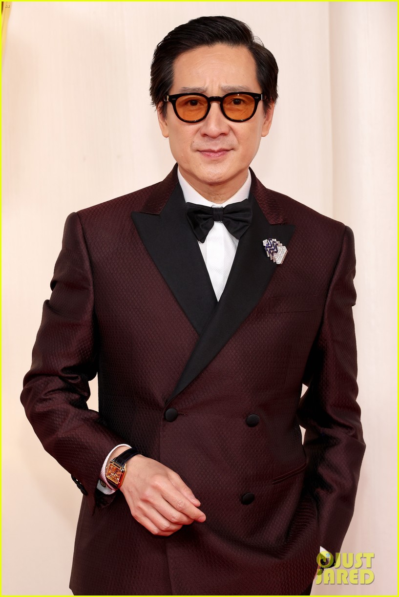 Michelle Yeoh, Ke Huy Quan & Jamie Lee Curtis Return for Oscars 2024