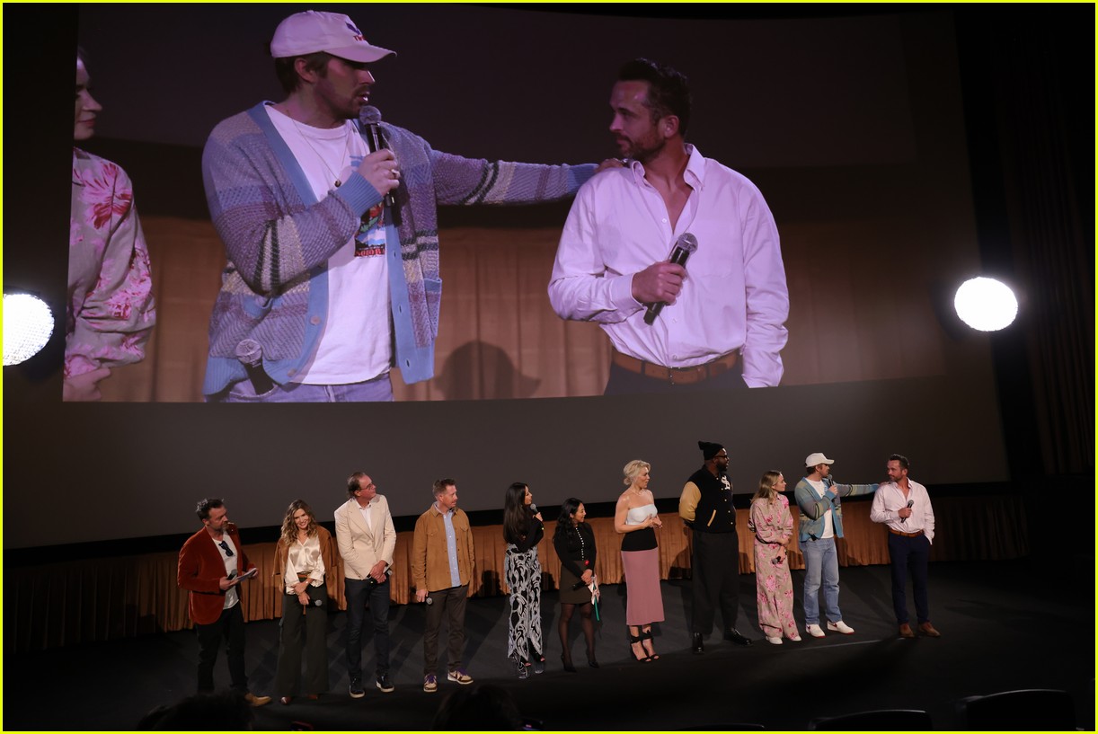 Ryan Gosling & Emily Blunt Present 'The Fall Guy' Stuntman with ...