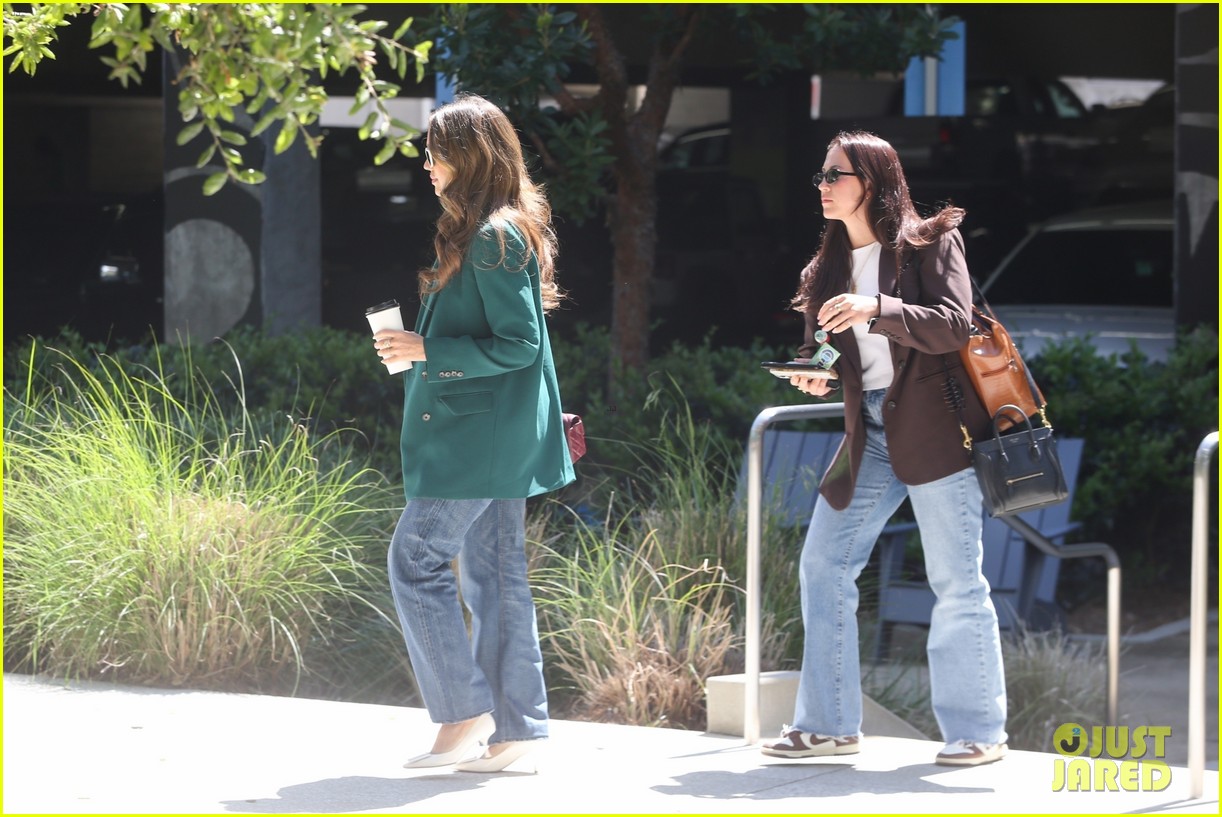 Jessica Alba Steps Down from Leadership Role at The Honest Company