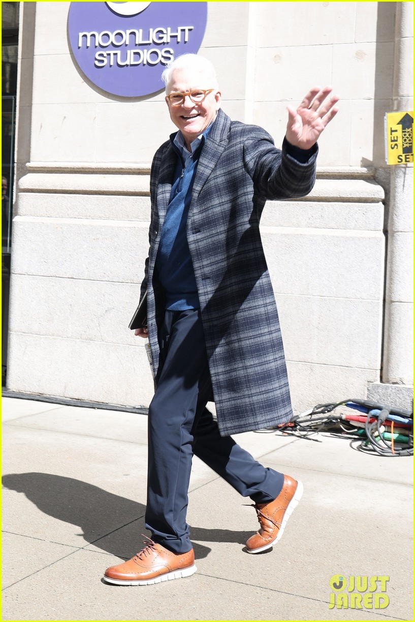 Photo: only murders in the building cast filming nyc april02 Photo