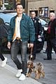 orlando bloom brings his cute puppy to late show taping 01