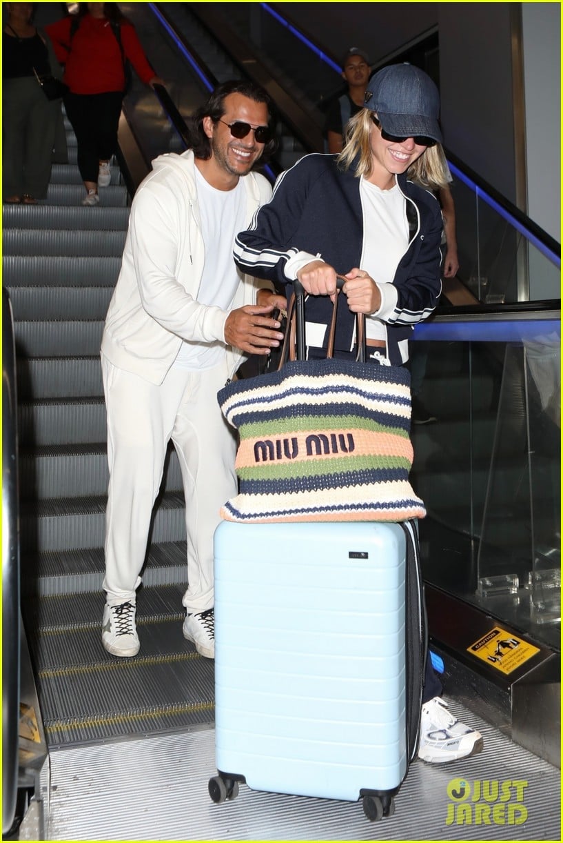 Sydney Sweeney & Fiancé Jonathan Davino Share a Laugh While Arriving in