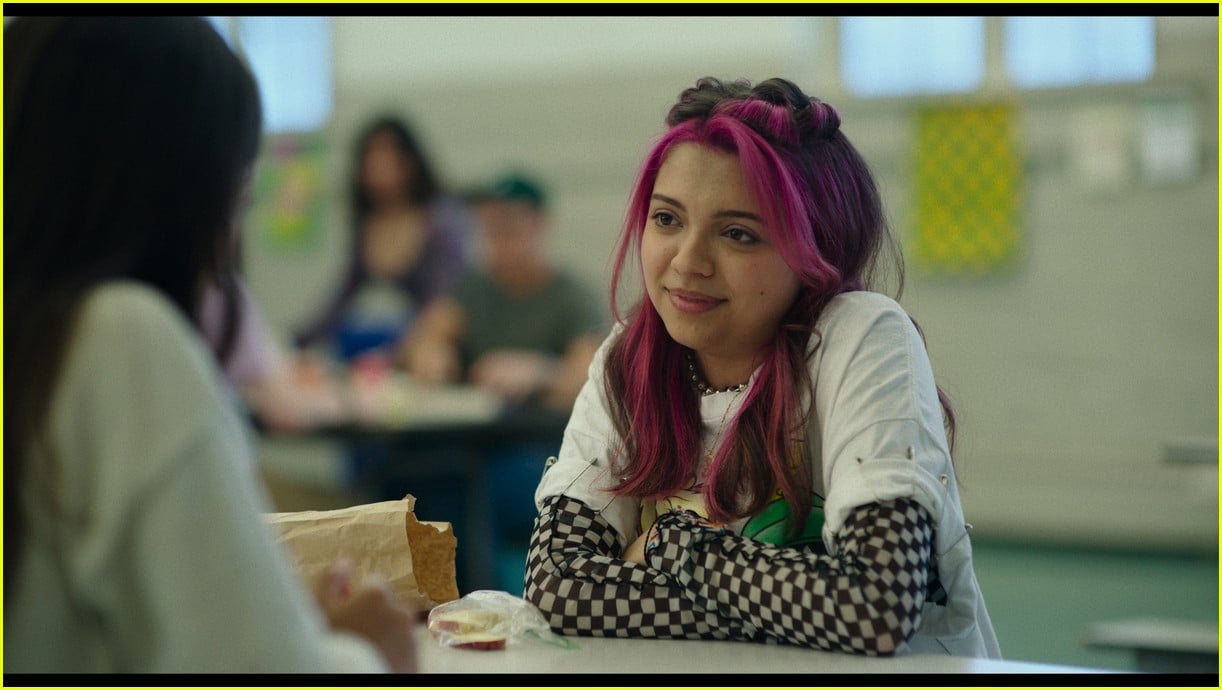 isabela merced faces major anxiety first crush in turtles all the way down trailer 015028233