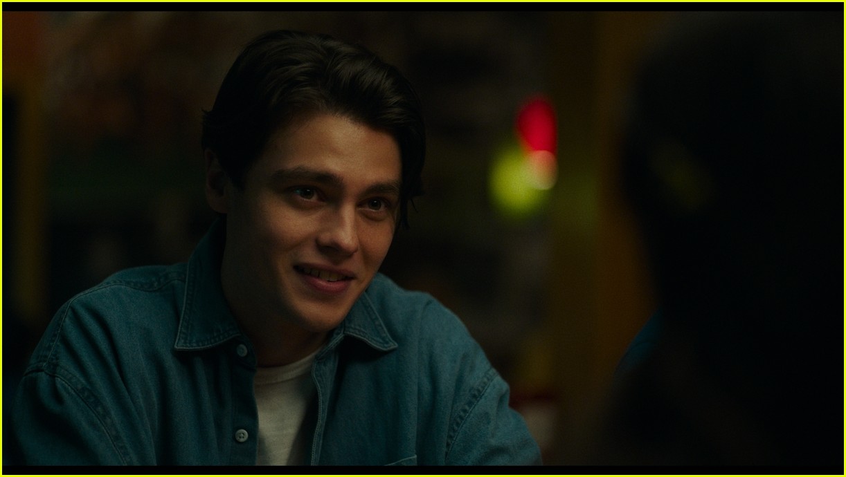 Isabela Merced Tackles Anxiety & Her Childhood Crush In 'Turtles All