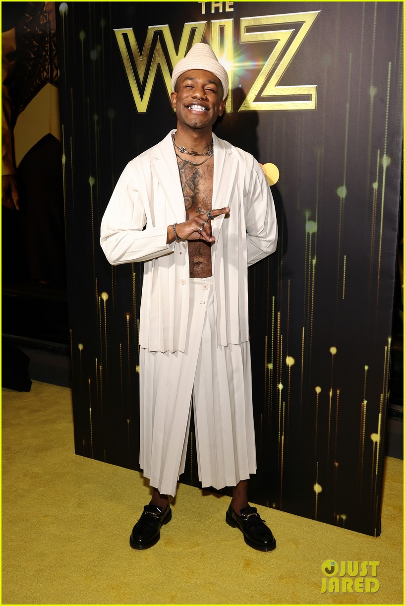 Nichelle Lewis Makes Broadway Debut in 'The Wiz,' Gets Support from Big