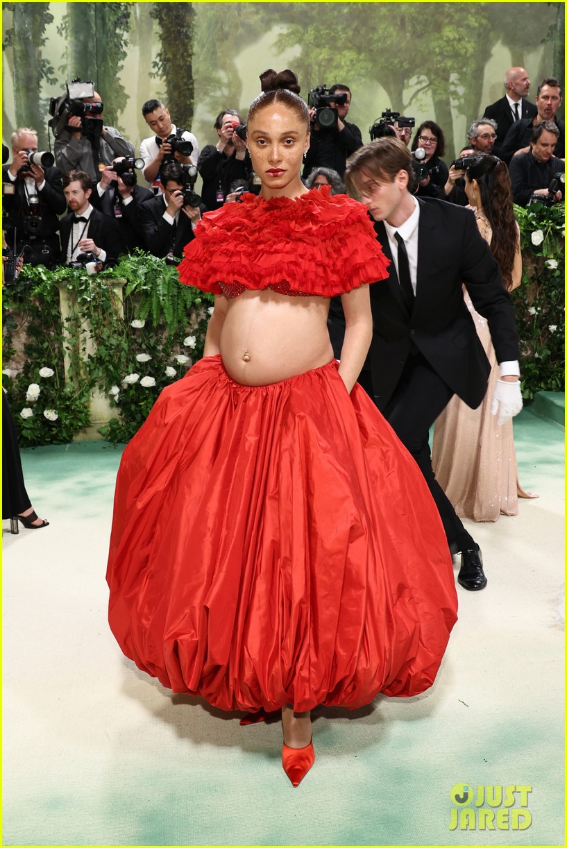Adwoa Aboah Is Pregnant, Debuts Baby Bump at Met Gala 2024! Photo(00)