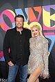 blake shelton honored at power of love gala 03