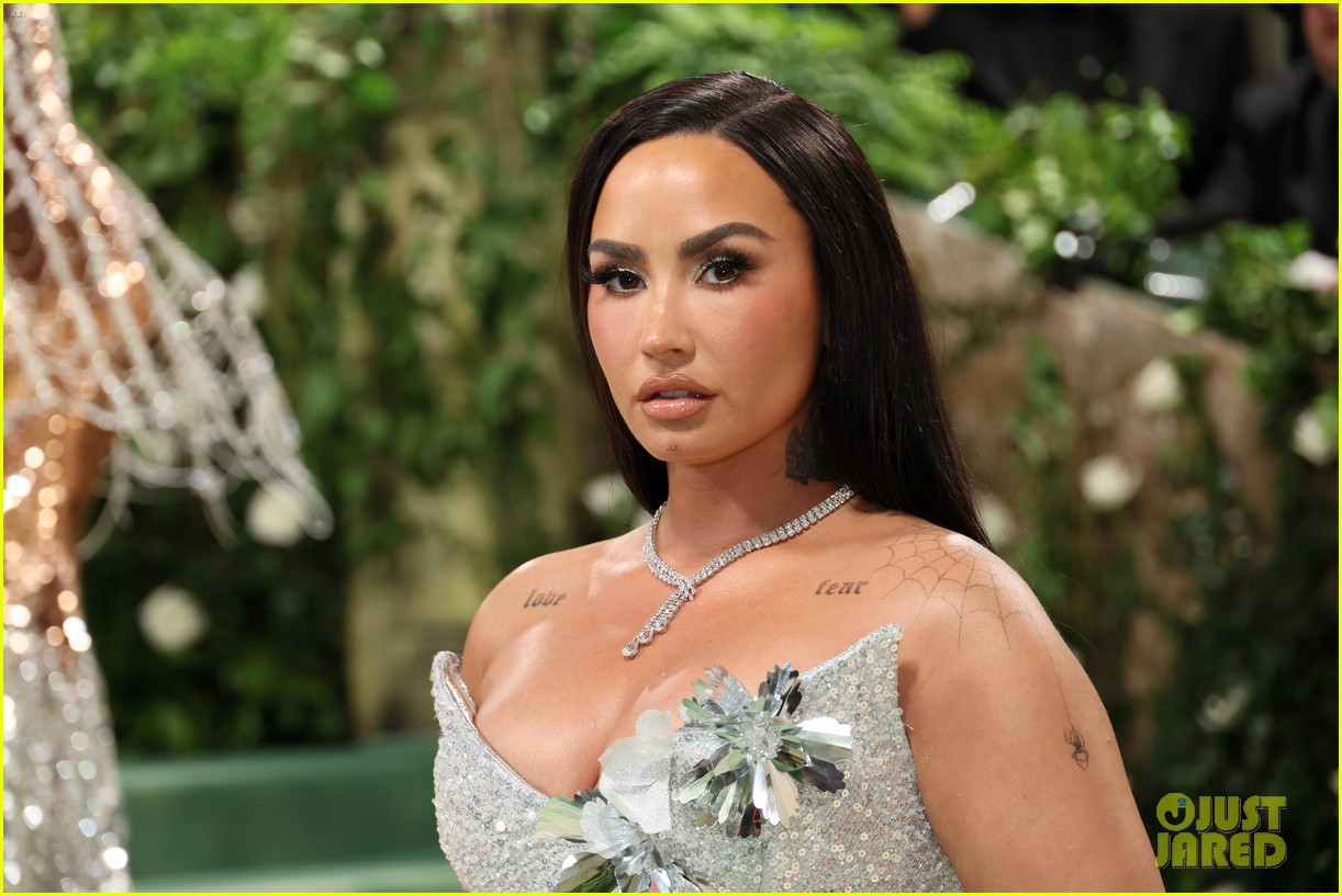 Demi Lovato Returns to Met Gala After Saying She Had 'Terrible