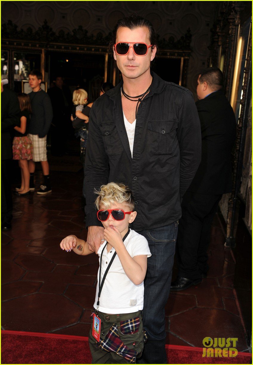 Gwen Stefani's Son Kingston Rossdale Turns 18 See Tributes from Her