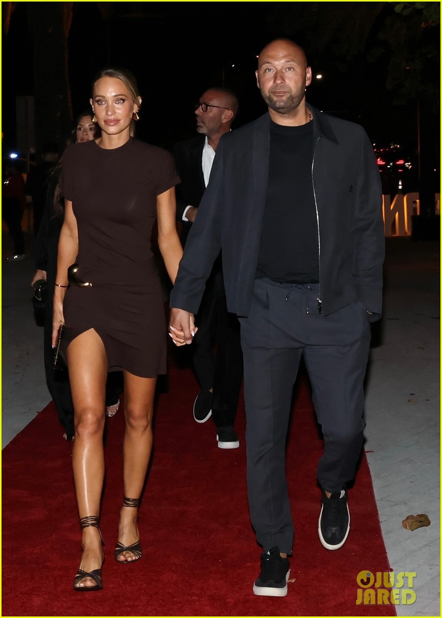 Derek Jeter & Wife Hannah Hold Hands on Rare Date Night in Miami Photo