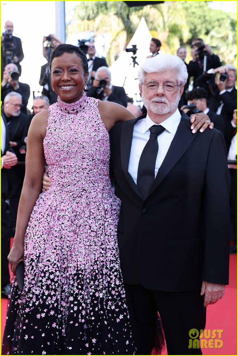 Lucas Defends 'Star Wars' Casting Against Criticism That It's