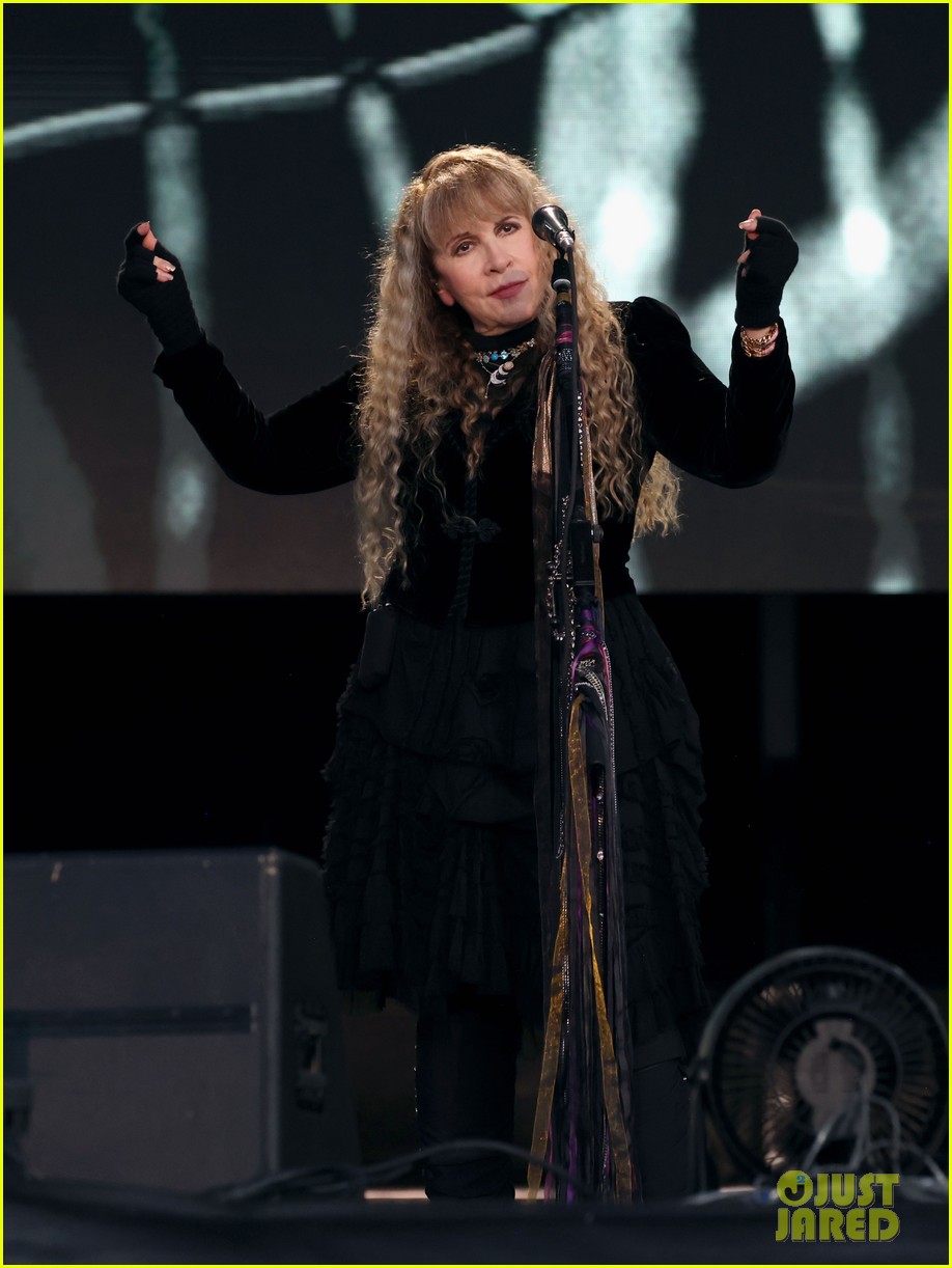 Stevie Nicks Wears Taylor Swift's 'TTPD' Bracelet While Performing at(01)
