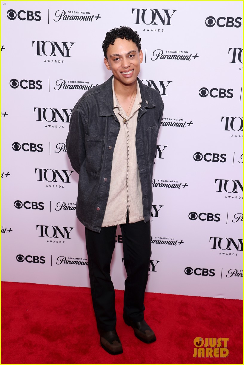 Photo inside tony awards nominations event 019 Photo 5035985 Just