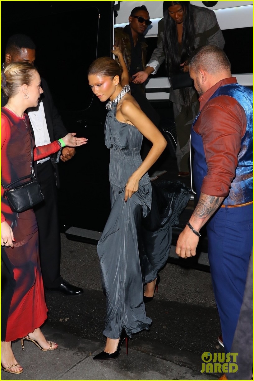 Zendaya Changes Into Fourth Met Gala 2024 Look for After Party!: Photo