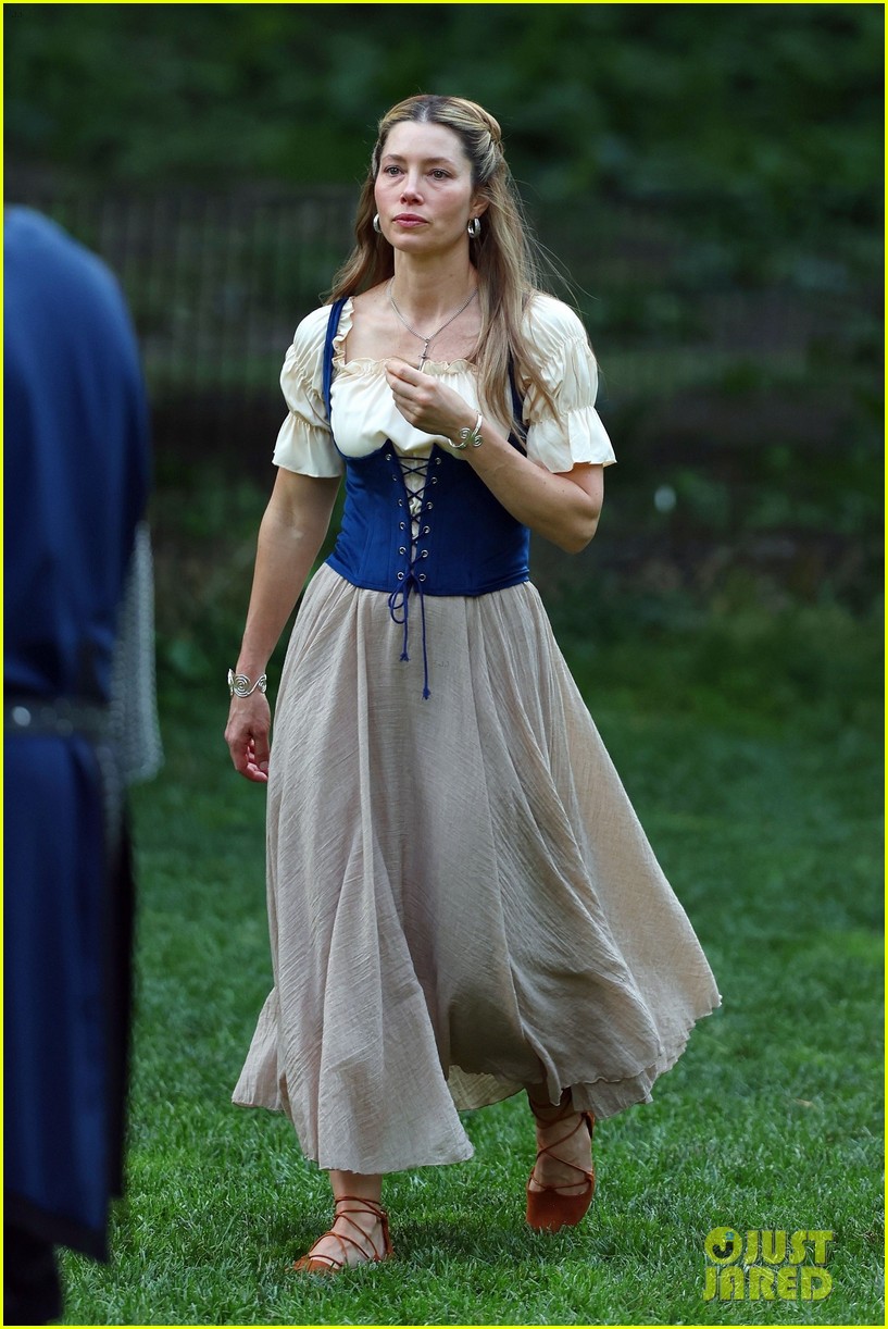 Jessica Biel Photographed on Set Hours Before Justin Timberlake's