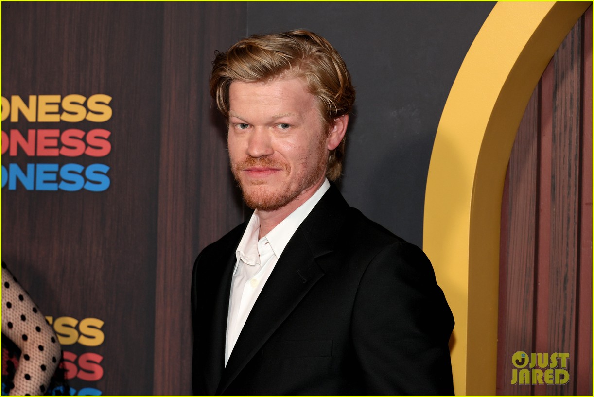 Emma Stone, Joe Alwyn, & More Attend 'Kinds of Kindness' NYC Premiere