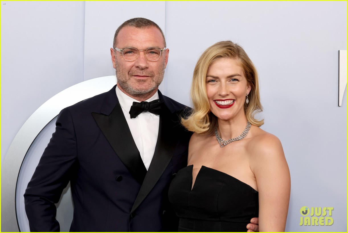 Liev Schreiber & Wife Taylor Neisen Make It a Date Night at Tony Awards