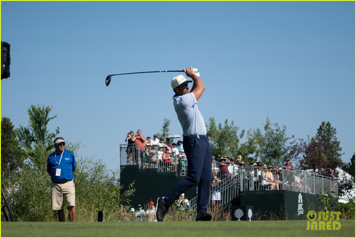 Travis & Jason Kelce, Miles Teller & More Stars Participate in ACC